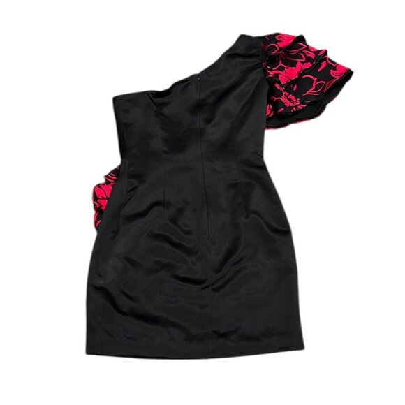 IvaNova Designer One Sleeve Black With Red Ruffle Cocktail Party Mini Dress SZ 4 - Picture 7 of 9